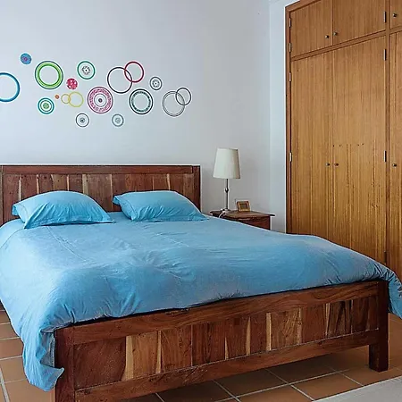 Ferrel Sleeps 6 Wifi *